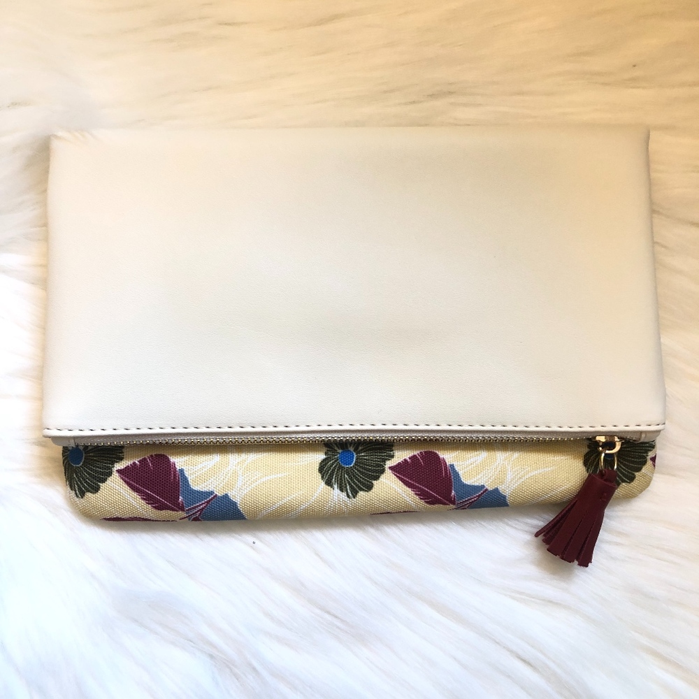 🌼 Floral Clutch 🌺